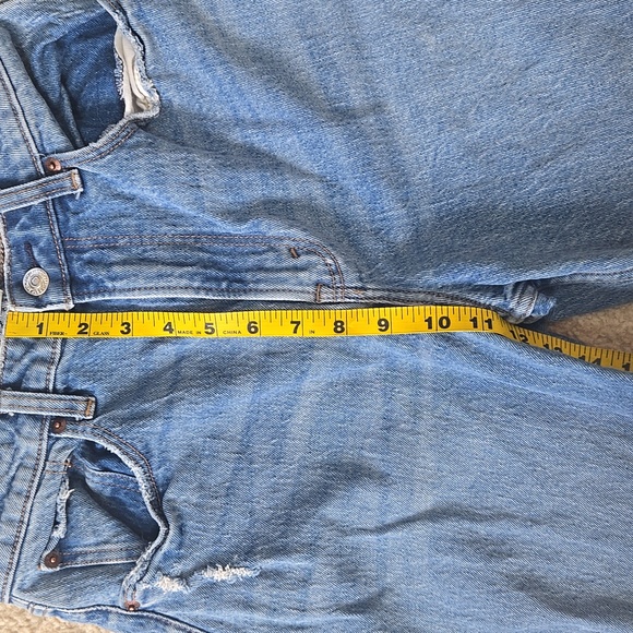 Abercrombie & Fitch The 80's Mom High Rise Distressed Jeans 28 Long - Picture 8 of 12